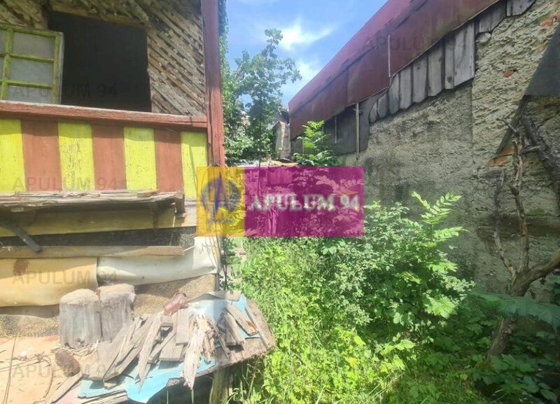 Teren cu constructie de vanzare in Busteni - Zona Lidl