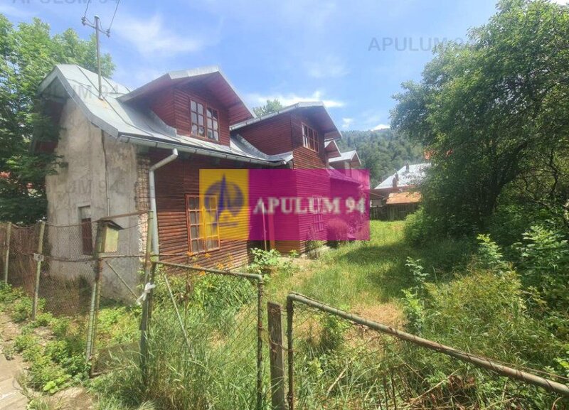 Teren cu constructie de vanzare in Busteni - Zona Lidl